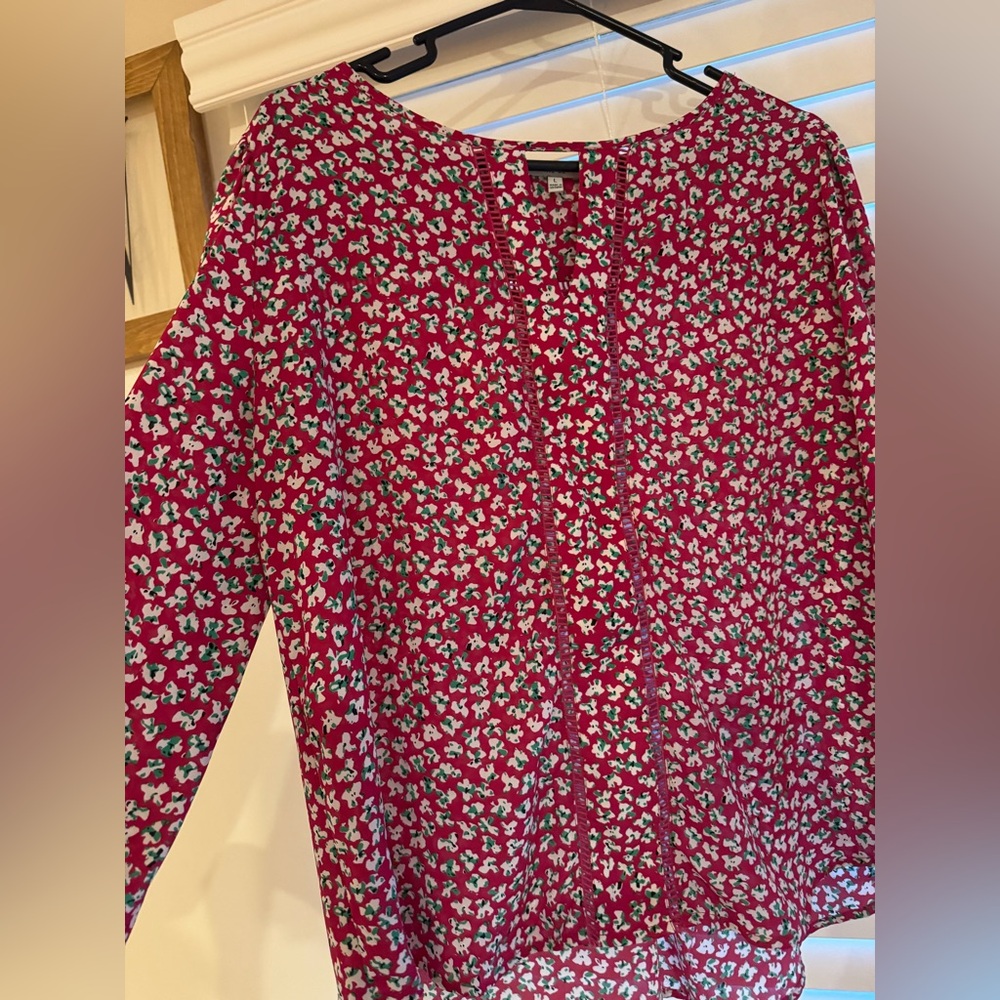Collective Concepts pink top